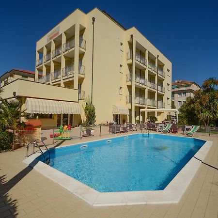 Residence Villa Gloria Борджо-Верецці Екстер'єр фото