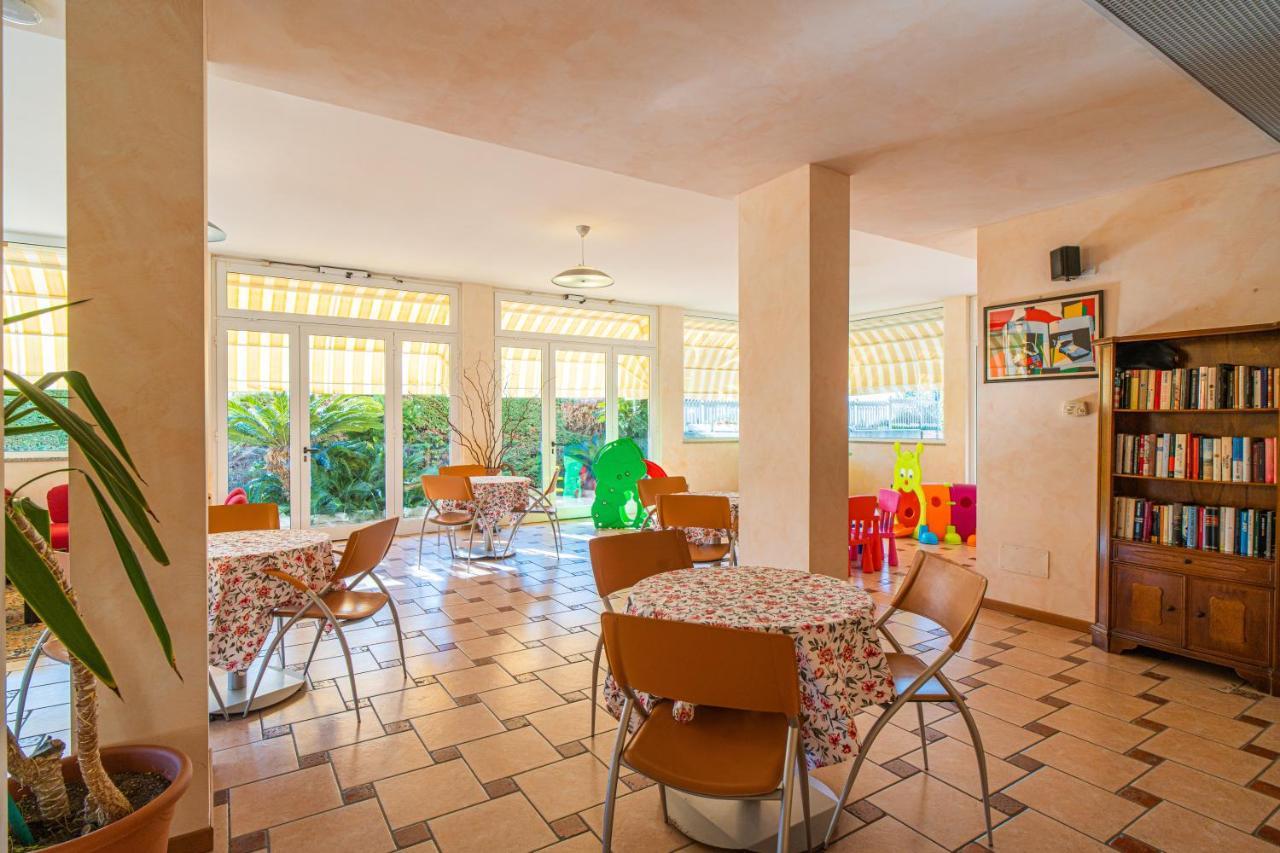 Residence Villa Gloria Борджо-Верецці Екстер'єр фото