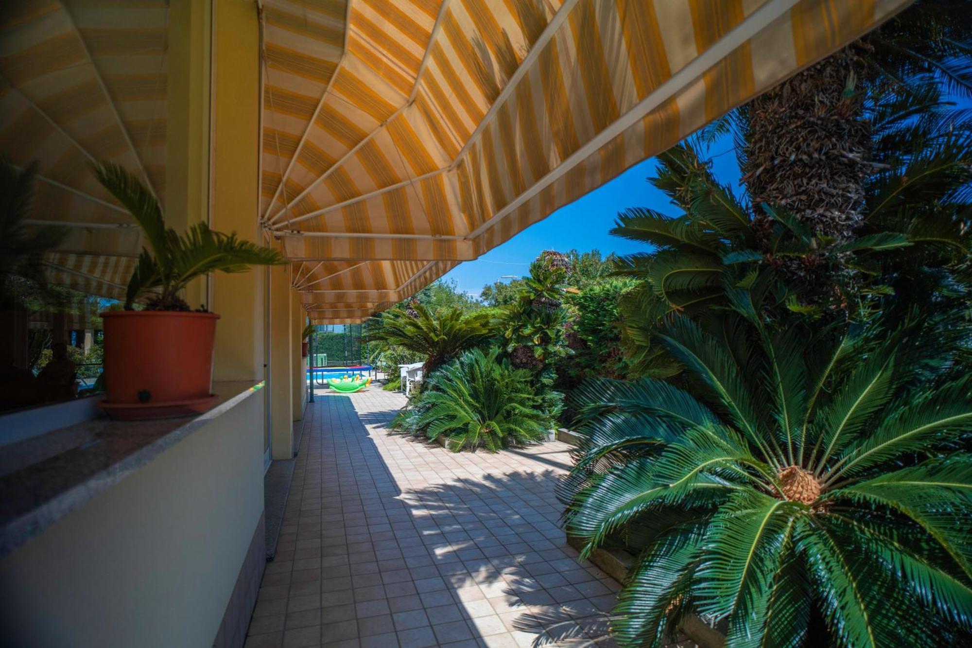 Residence Villa Gloria Борджо-Верецці Екстер'єр фото